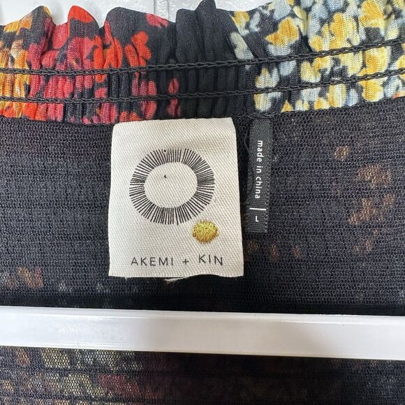 Anthropologie Akemi + Kin Adria Smocked Floral Blouse Size Large Black Splitneck - Picture 5 of 14